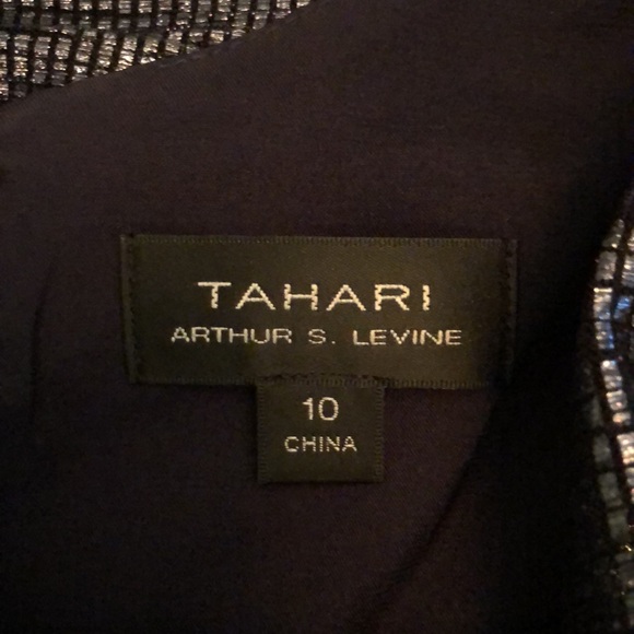 Tahari blue party dress - Picture 4 of 4